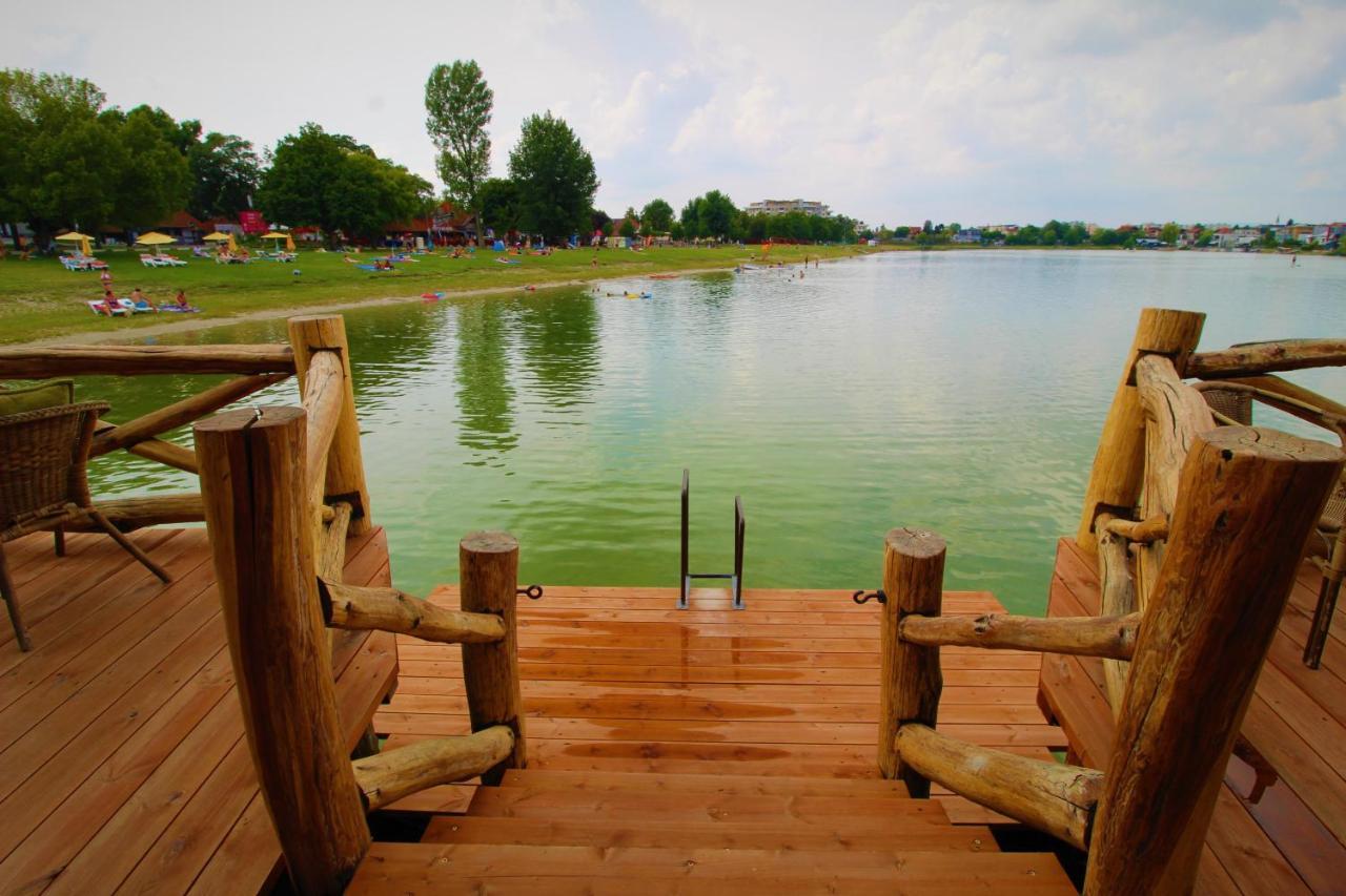 Overwater Cottage - Slovak Tahiti, Senec Εξωτερικό φωτογραφία
