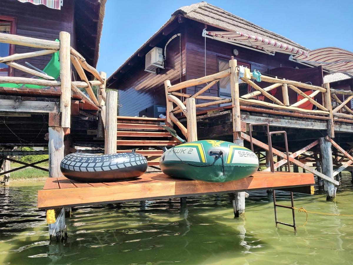 Overwater Cottage - Slovak Tahiti, Senec Εξωτερικό φωτογραφία